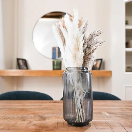 Vite Luxury Apartment
